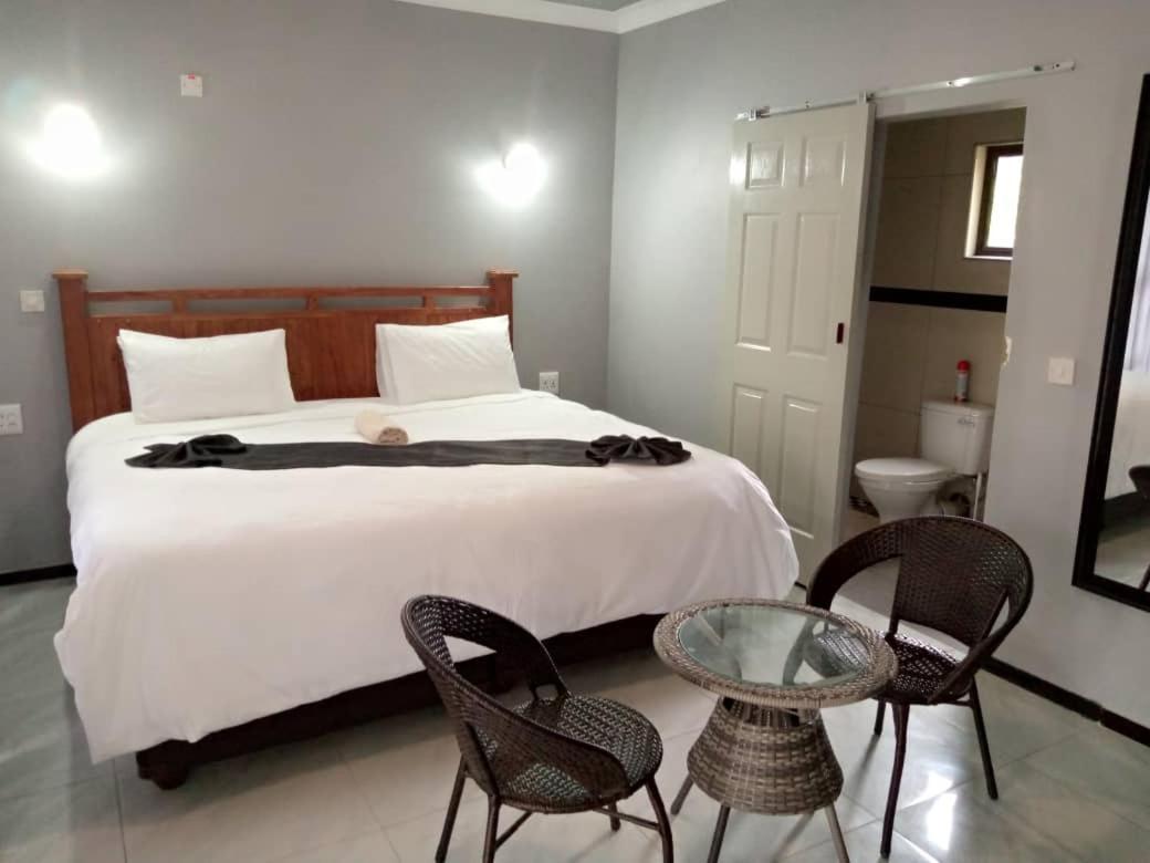 Global Guest House Kasane Εξωτερικό φωτογραφία